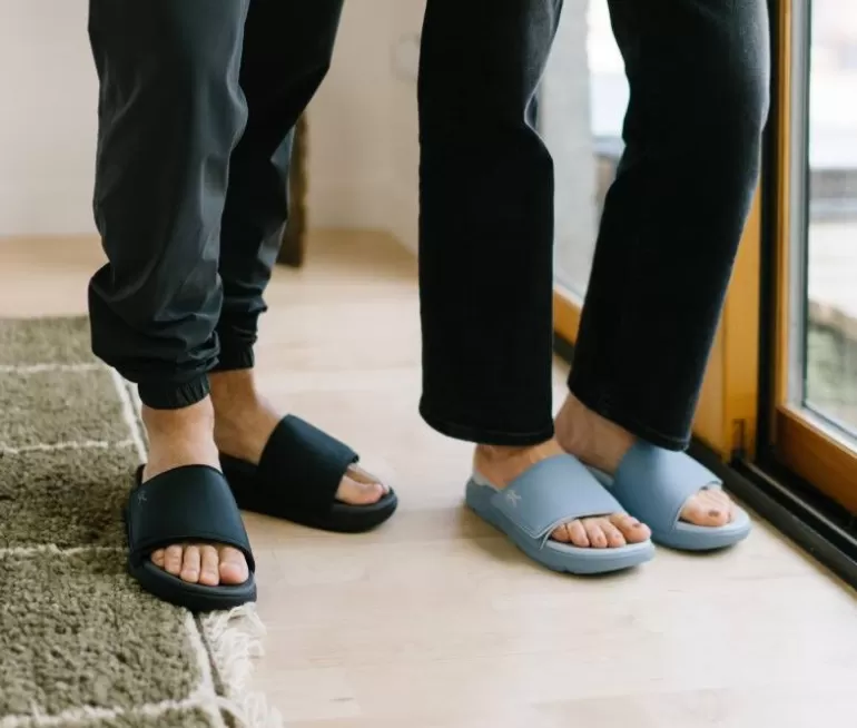 moment_6-1.webp KURU Footwear MOMENT Jetblack-stormgray Clearance